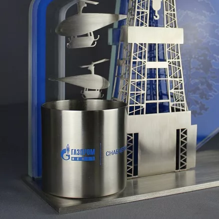 Настольная композиция в подарок нефтянику МП-36703