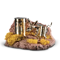 Сувенирная инсталляция «История добычи нефти»