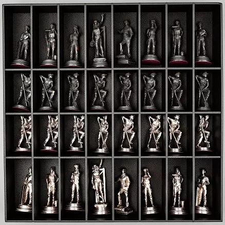 Шахматы с фигурками строителей МП-32731